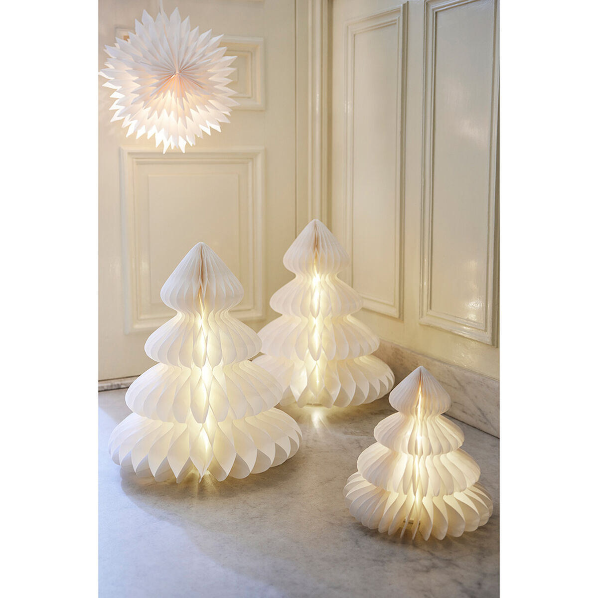 White LumiTree – Minimalist LED Light Sculpture